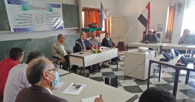 سكرتير عام أسيوط يؤكد على أهمية دور الرائدات الريفيات للحد من الزيادة السكانية