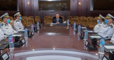انتخابات مجلس النواب فى رعاية وزير الداخلية.. اللواء محمود توفيق يستعرض خطط تأمين المارثون الانتخابى.. ويكلف بالاستعانة بالشرطة النسائية.. ويشدد على تنفيذ الإجراءات الاحترازية.. ويوجه عدة رسائل لطمأنة المواطنين