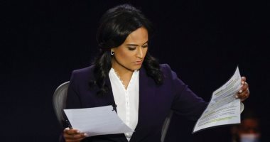 "كريستن ويلكر" الفائز الوحيد فى المناظرة بين ترامب وبايدن.. سجلت اسمها كثانى إمرأة سوداء تدير مناظرة رئاسية.. لاقت الإعجاب لإجبارها المتناظرين على الالتزام بقواعد الحوار.. والرئيس الأمريكى اتهمها بالانحياز