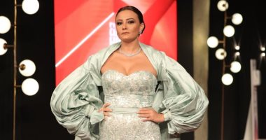 بشرى تهنئ "اليوم السابع" على فوزه بجائزة الصحافة الذكية