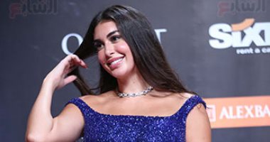 ياسمين صبرى لتليفزيون اليوم السابع: اخترت المكياج والمجوهرات بنفسى لمهرجان الجونة