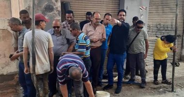 إصلاح خط غاز بالعامرية غرب الإسكندرية.. صور