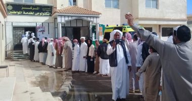 إقبال كبير من المواطنين على التصويت فى لجان محافظة مطروح.. صور