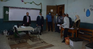 محافظ المنيا يتفقد لجان انتخابات مجلس النواب والإجراءات الاحترازية للناخبين