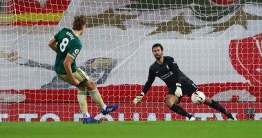ليفربول يتأخر أمام شيفيلد يونايتد 1-0 في الدقيقة 13 بالبريميرليج.. فيديو