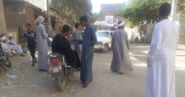 بدء توافد الناخبين على اللجان بمراكز قنا