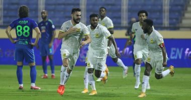 الاتحاد يخطف تعادلا ثمينا من الفتح فى الدوري السعودي.. فيديو