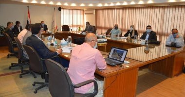 القومى للمياه يقيم أعمال تأهيل الترع فى الغربية والفيوم