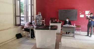 رئيس اللجنة العامة للانتخابات بالفيوم: اللجان فتحت بموعدها ولم نتلق أى بلاغات