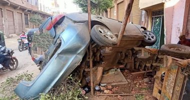 مصرع شاب وإصابة آخر فى حادث سيارة بطريق شرشابة بالغربية.. صور