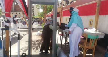 بوابات إلكترونية وشرطة نسائية لتأمين انتخابات مجلس النواب بالوادى الجديد.. صور