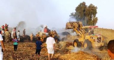 السيطرة على حريق بمعلف ماشية ومخزن للأدوات الكهربائية بالشرقية