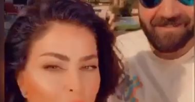 جومانا مراد فى وصلة ضحك مع سامر المصرى فى مهرجان الجونة.. فيديو