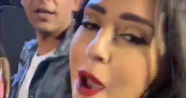 أيتن عامر ترقص مع زوجها فى حفل محمود العسيلى بمهرجان الجونة.. فيديو