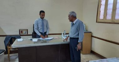 رئيس مدينة إسنا يتفقد الإجراءات الاحترازية في لجان انتخابات النواب.. صور