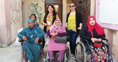 ذوو الهمم يسطرون دروسا من الوطنية فى ثانى أيام انتخابات النواب بالفيوم.. صور