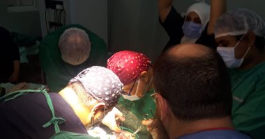 مستشفى المنيرة تستأصل جزءا من بنكرياس طفلة بحالة تحدث مرة لكل 5000 مولود.. صور