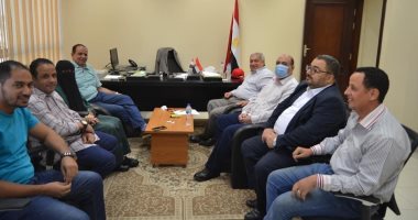 رئيس قطاع القناطر فى وزارة الرى يزور قناطر أسيوط الجديدة
