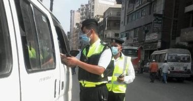 تغريم 138 سائقا لعدم ارتداء الكمامة ضمن إجراءات مواجهة كورونا بالشرقية