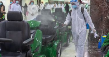 تعقيم 5600 عربة مخصصة لحماية المصلين من كورونا بالمسجد الحرام.. صور