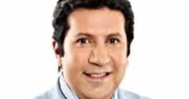 هانى رمزى رسام فى مسلسله الجديد "القاتل الذى أحبنى"