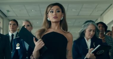 لهذا السبب غير المتوقع لجأت إريانا جراند لـ "تيك توك" .. فيديو