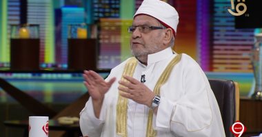 أحمد كريمة يسأل وطبيب بشرى يجيب.. لو حولنا ذكر لأنثى ينفع يحمل ويرضع؟