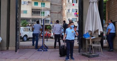 زوجة المنسي تكشف كواليس أول يوم لنجلها بالإعدادية: كل أسرة المدرسة انتظرته