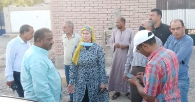 رئيس مدينة سفاجا توجه بإعادة الشيء لأصله عقب استكمال أعمال توصيل شبكات الصرف
