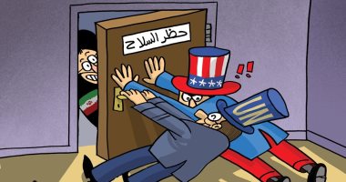 كاريكاتير صحيفة إماراتية .. إيران تدفع بقوة لمنع تمديد حظر السلام
