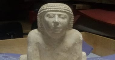 متحف الحضارة يتسلم عددا من المقتنيات الأثرية لأعمال الحفائر.. صور