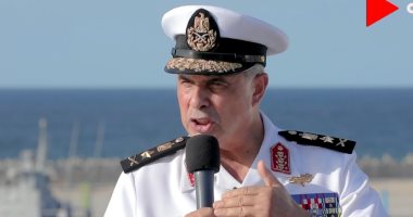 قائد القوات البحرية: نؤمن قناة السويس والميسترال سفينة قتالية من الطراز الأول