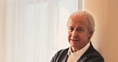 برشلونة يعلن تعيين تيسكتاس رئيسا مؤقتا بعد استقالة بارتوميو