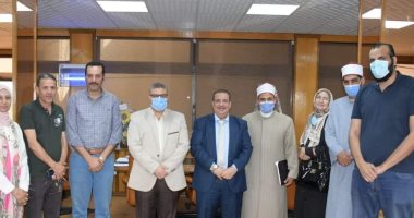 رئيس جامعة القناة يستقبل وفد مركز الأزهر العالمى للفتوى الإلكترونية