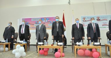 رئيس جامعة كفر الشيخ: نعد خرجين لسوق العمل ونعمل على الاستفادة من طاقات الطلاب