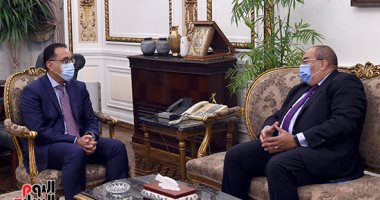رئيس الوزراء يلتقى محمود محيى الدين المدير التنفيذى بصندوق النقد الدولى