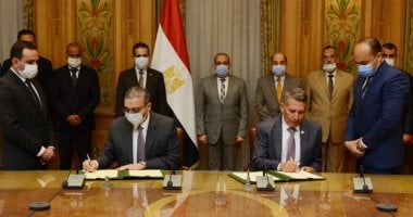 توقيع عقدى تعاون بين الإنتاج الحربى والغربية لتنفيذ مشروعات تنموية بالمحافظة
