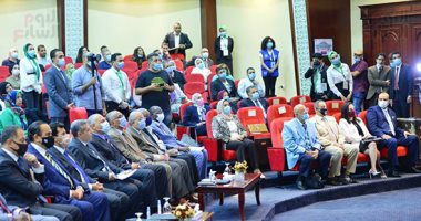 وزير الرياضة يستعرض التجربة المصرية في عودة النشاط بالمؤتمر الدولي الافريقي