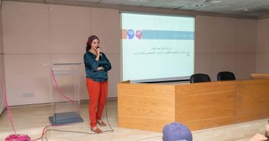 افتتاح فعاليات معرض "جنوبية" بمحاضرات عن المرأة داخل متحف الأقصر.. صور