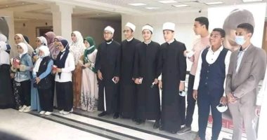 صور.. منطقة الأقصر الأزهرية تشارك بمسابقة تحدى القراءة العربى بدبى 