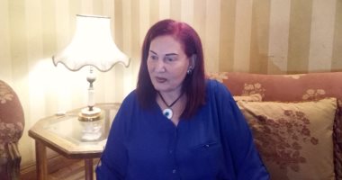 نقل رجاء الرفاعى أرملة الأديب يوسف إدريس للمستشفى بعد تعرضها لوعكة صحية
