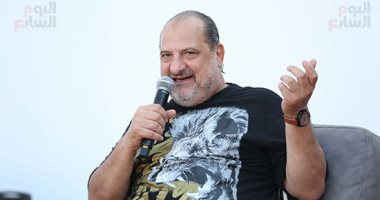 خالد الصاوى يكشف أسرار حياته الفنية فى ندوة بمهرجان الجونة.. صور
