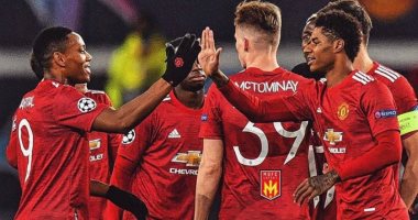 مارسيال وراشفورد فى هجوم مانشستر يونايتد ضد باشاك شهير بدورى الأبطال