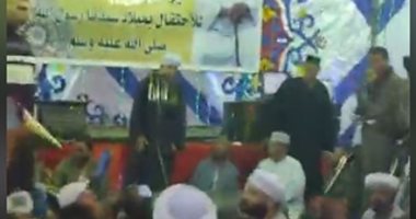 شاهد.. ياسين التهامى يشعل احتفال المولد النبوى فى الأقصر
