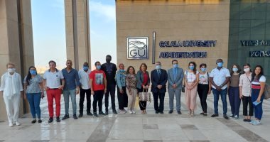رئيس جامعة الجلالة يستعرض خطة الجامعة أمام 7 منظمات دولية.. صور