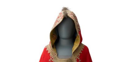 عباءة نابليون بونابرت.. هل كان يرتديها فى مصر ؟ شاهد