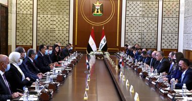 رئيس الوزراء بافتتاح أعمال اللجنة المصرية العراقية العليا المشتركة في بغداد: توجيهات من السيسي بدعم العلاقات الثنائية بين البلدين الشقيقين.. مدبولى: نحمل لبلاد الرافدين رسالة تضامن وتهنئة بالانتصار على الإرهاب