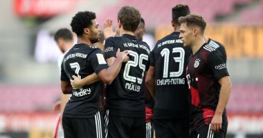 بايرن ميونخ يتصدر الدوري الألماني مؤقتا بثنائية فى كولن.. فيديو