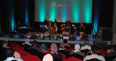أوبرا دمنهور تحتفل بالمولد النبوى بإنشاد وابتهالات وائل الفشنى.. صور