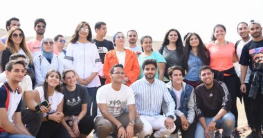وزيرتا الهجرة والبيئة تستقبلان وفد شباب الدارسين بالخارج بمحمية وادى دجلة.. صور